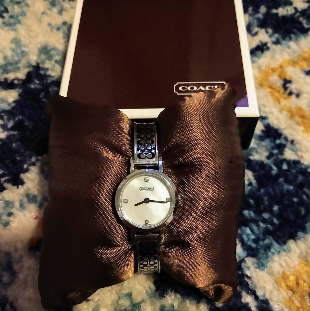 Coach Signature Silver Watch